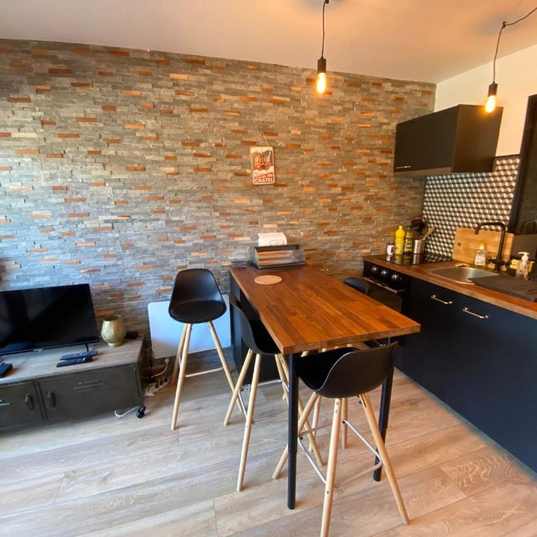 Studio cabine charmant idéalement situé à Châtel - FR-1-693-97 - Studio - 4
