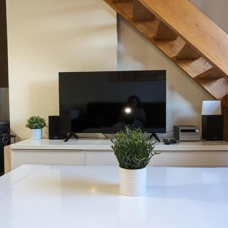 Bonito y luminoso apartamento con wifi y chimenea Aizú - Villanúa - Two-Bedroom Apartment - 15