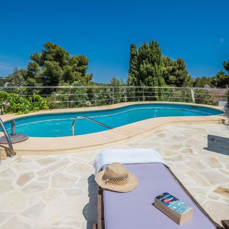 NEU: Exklusives Ferienhaus mit Pool, fußläufig zum Meer, bei Moraira - Villa Superior - 15