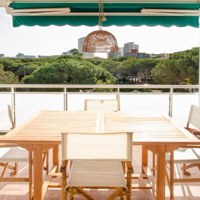 Precioso apartamento en Platja d'Aro, Costa Brava. - Apartamento de 2 dormitorios - 1