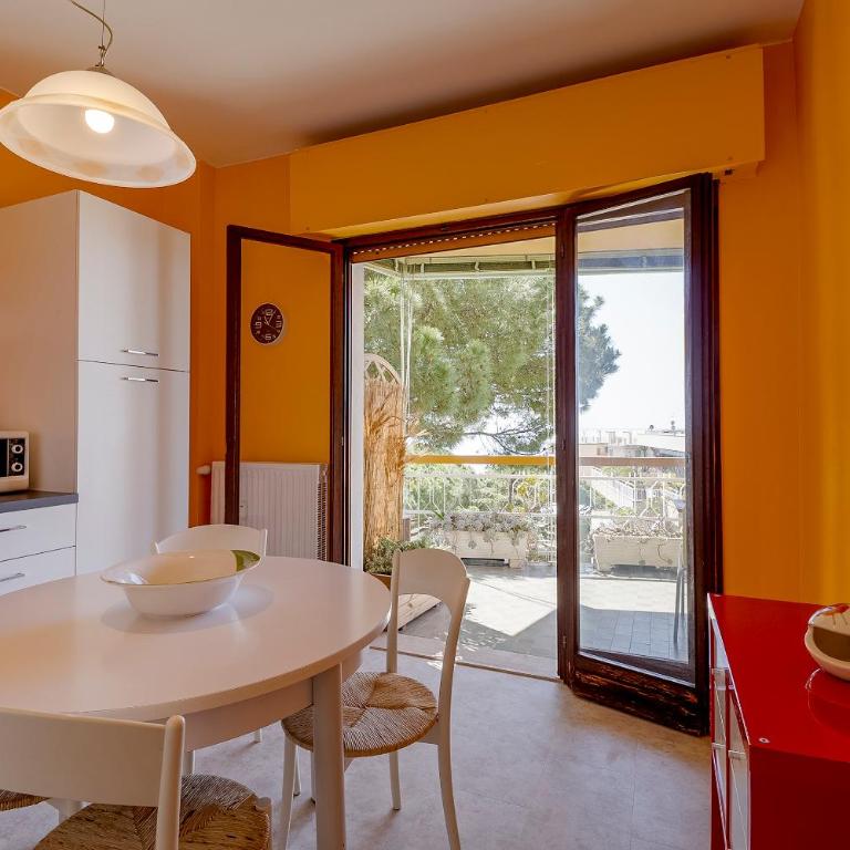 GuestHost - Condominio Turchese Seaview Apartment - Two-Bedroom Apartment - 7