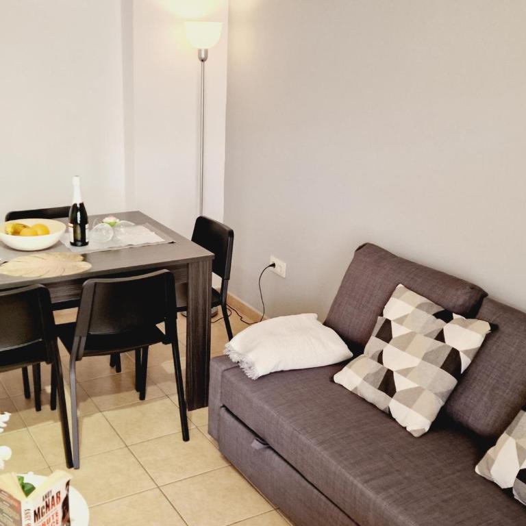 Precious 3 bedroom, Oasis de Fanabe Wifi Free - Apartamento - 14