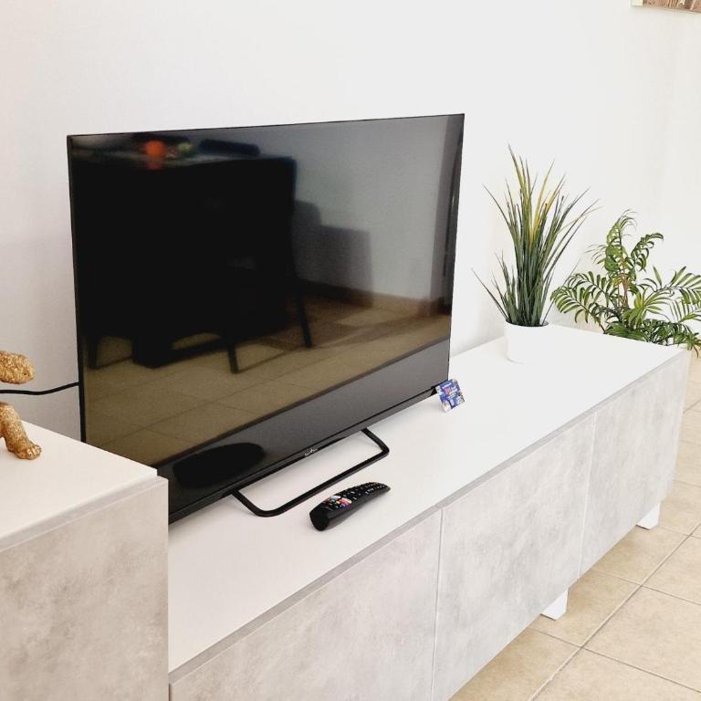 Precious 3 bedroom, Oasis de Fanabe Wifi Free - Apartamento - 30