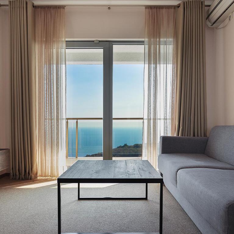 Tophill Altezza Premium - best view and pool - Apartman sa 1 Spavaćom Sobom, Pogledom na More i Balkonom - 11