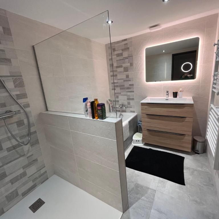 Appartement en montagne 90m2 3 chambres - Appartement 1 Chambre - 9