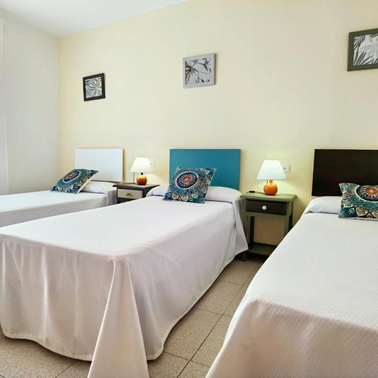 Hostal Noray - Habitación Triple - 13