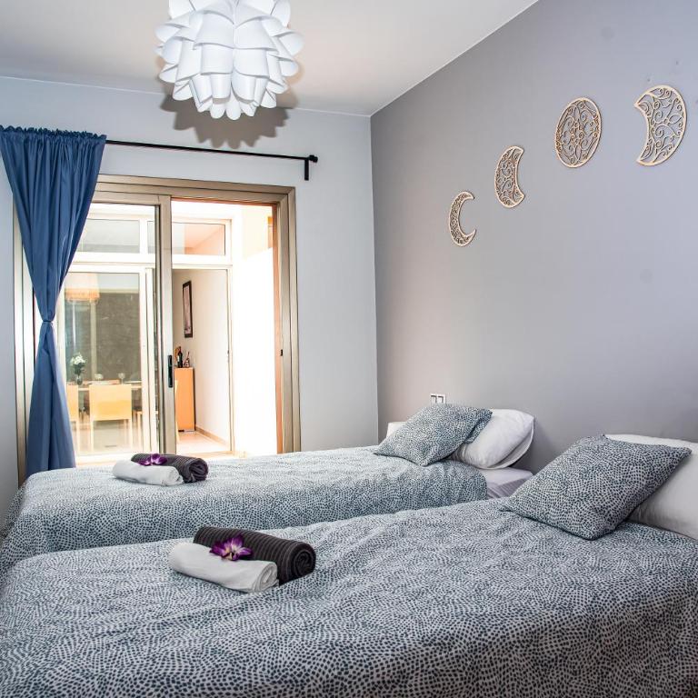 Family Dreams - Private heated pool with additional cost - Three-Bedroom Villa - 41