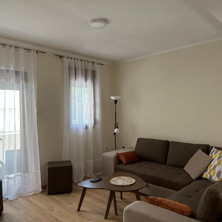 Tara Two Bedroom Apartment - Budva - Apartman sa 2 Spavaće Sobe - 2
