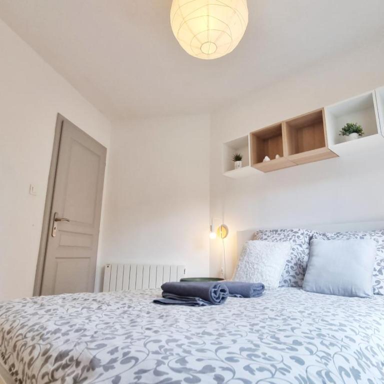 Chez Margot & Fawaz - Parking - 3 chambres - Jardin - Relax BNB - Appartamento con 3 Camere da Letto - 5