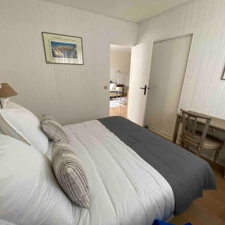 Appartement Saint Antoine - Centre Ville - Appartement 2 Chambres - 17