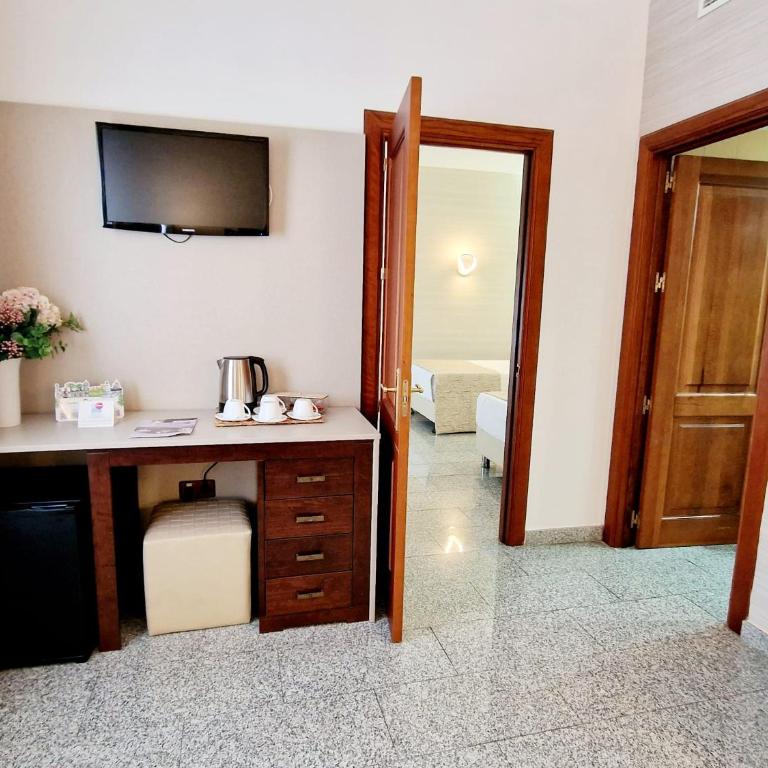 Hotel Plaza Del Castillo - Suite Junior Familiar - 5