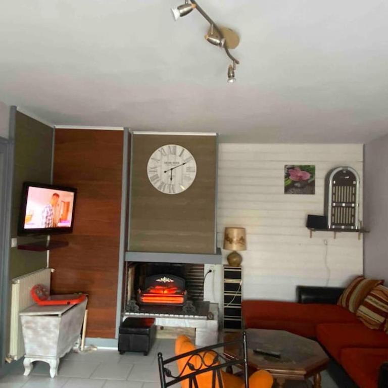 Loue maison quartier calme - Maison 2 Chambres - 10
