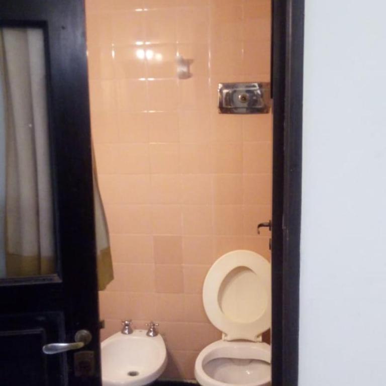 Emperatriz HOTEL FAMILIAR - Habitación Individual con baño privado - 5