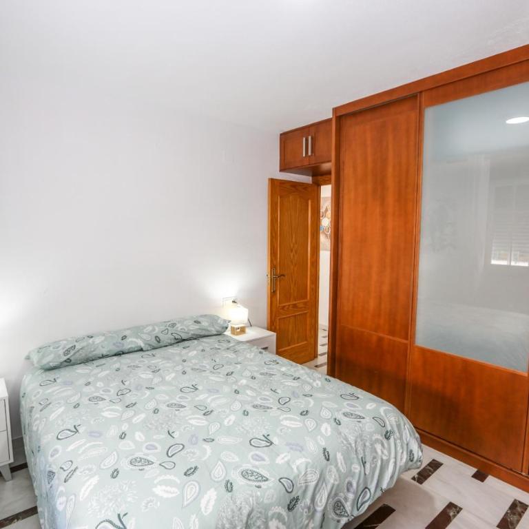 LAS FLORES - Three-Bedroom Apartment - 3