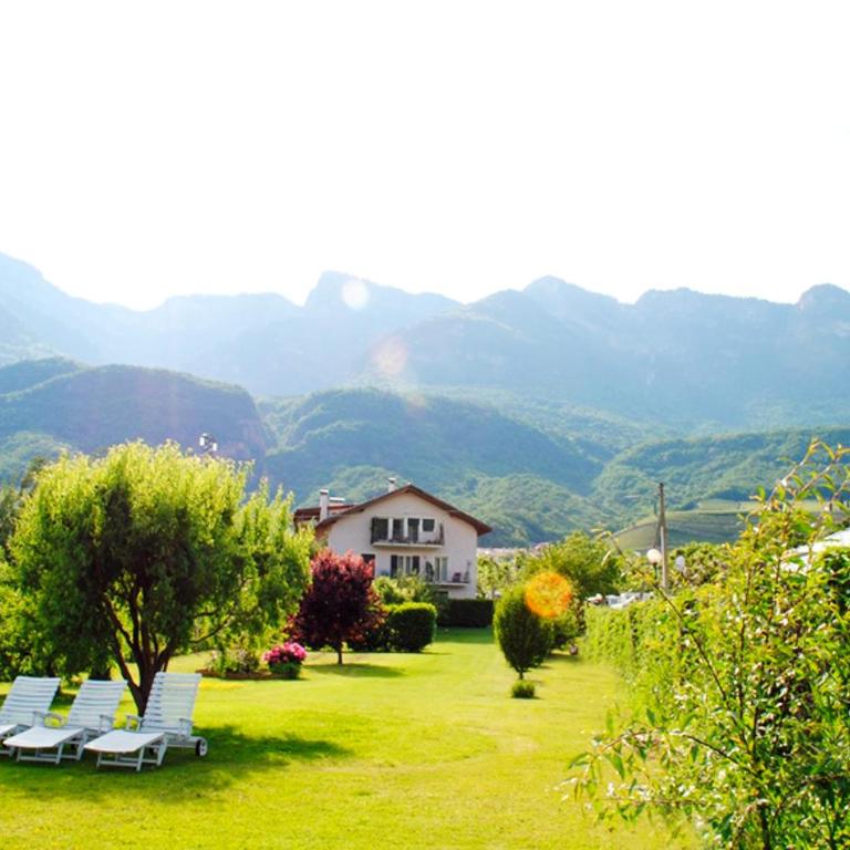 Ferienwohnung Seespiegel direkt am Kalterer See - Appartamento con Vista Lago - 1