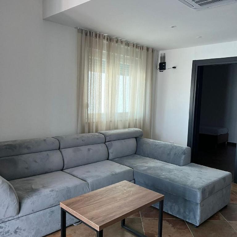 Zodea Apartments - Two Bedroom Apartment - 4