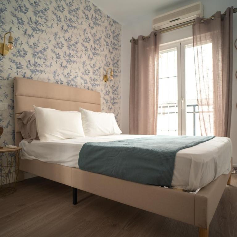 La Casita de Elena - Piso en el Centro - Three-Bedroom Deluxe Apartment - 1