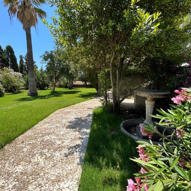 Villa Cavalieri Country Hotel - Suite con Vista Giardino - 12
