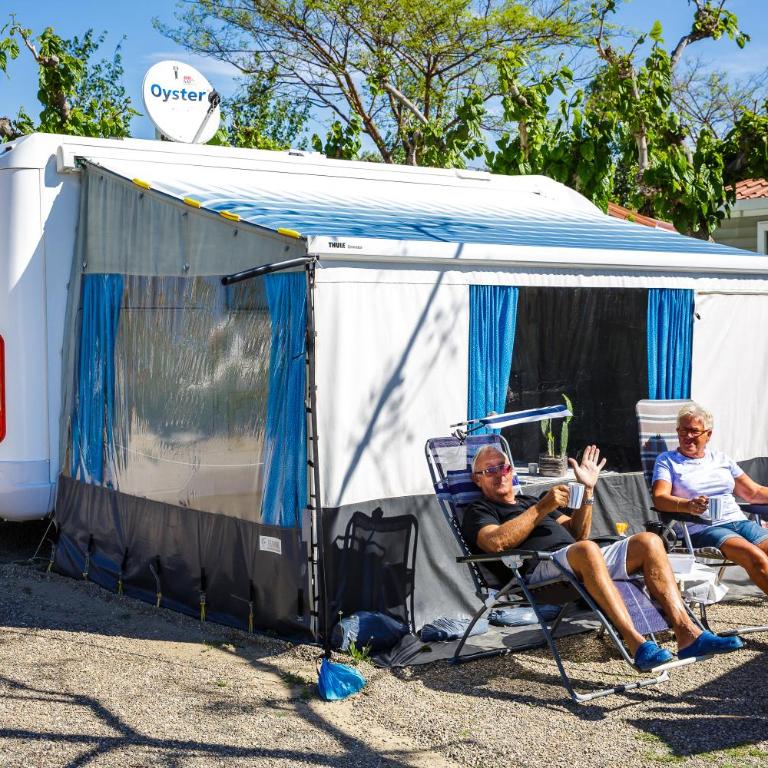 Camping La Llosa - Empty spot (Bring your own caravan or tent) - 3