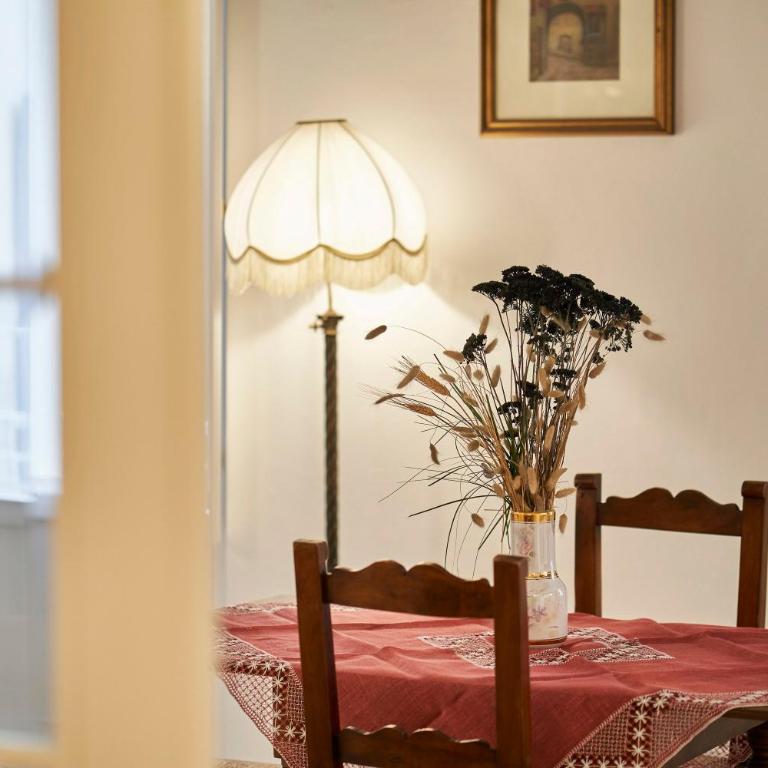 Titti Central - Large - One-Bedroom Apartment - 11
