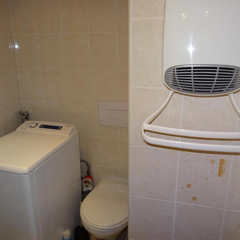 Studio rénové pour 4 pers, balcon sud-ouest, Arc 1800 - FR-1-411-632 - Studio - 9