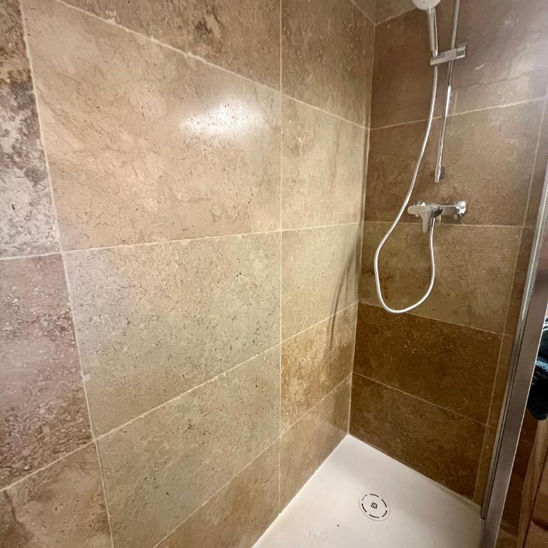 "La maison Fabrin" Studio N1 Arles centre - One-Bedroom Apartment - 15