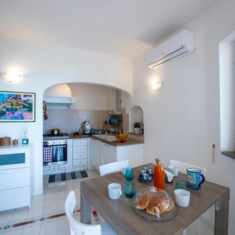 Casa Fiori - Appartamento con 2 Camere da Letto - 38