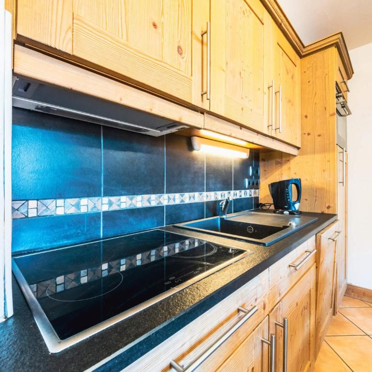 Charmant Appartement Proche Pistes avec Balcon et WIFI - FR-1-502-374 - Appartamento - 11
