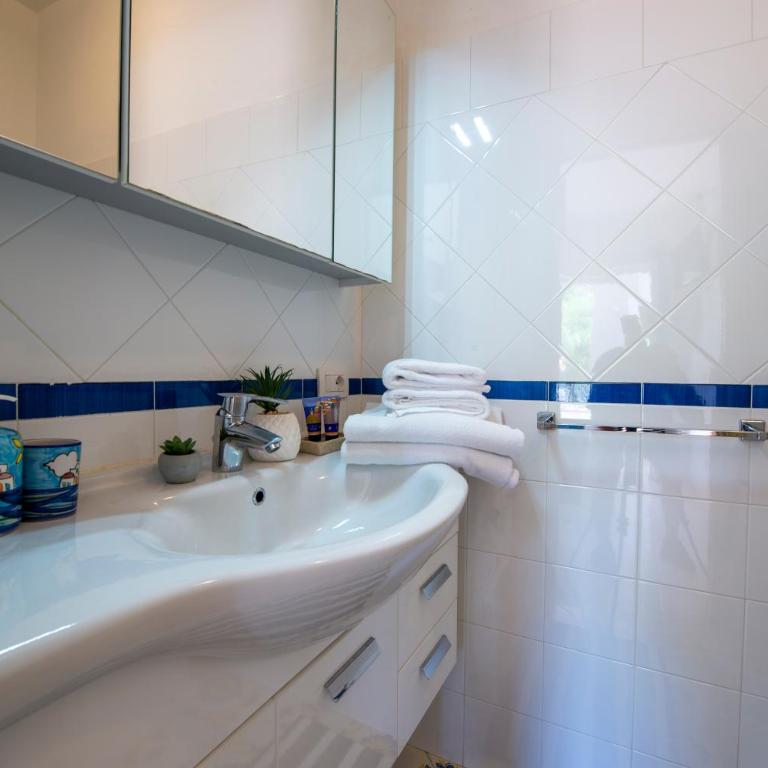 Casa Fiori - Appartamento con 2 Camere da Letto - 45
