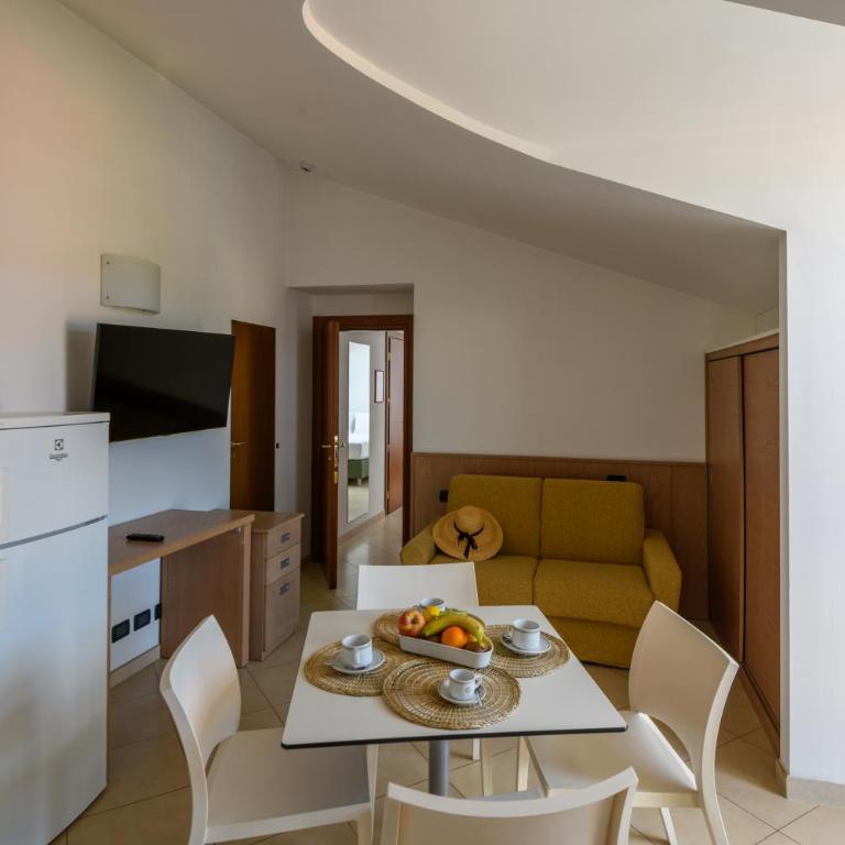 Hotel & Apartments Sasso - Suite - 4