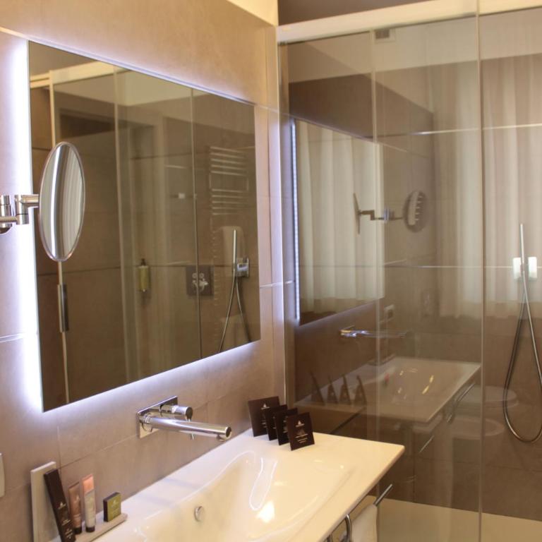 Hotel & Apartments Sasso - Junior Suite con Balcone - 4
