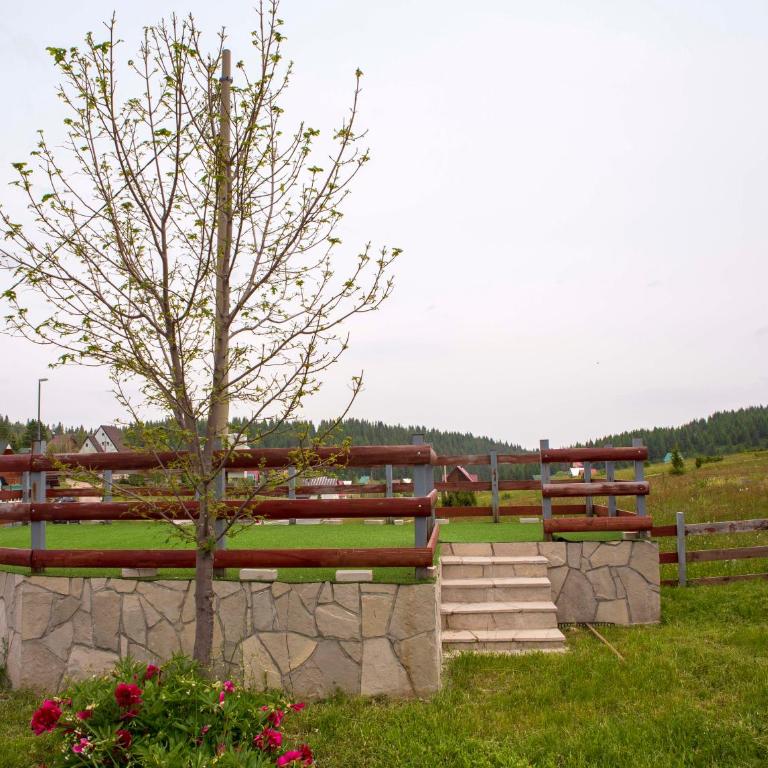 Moticki Gaj Cottage - Three-Bedroom House - 25