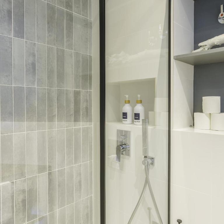 Sitges Spaces Mediterranean Penthouse - Apartamento - 23