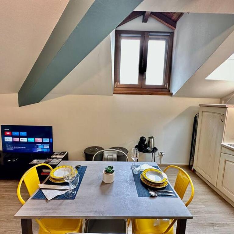 63 passi dal lago by Revenue House - Appartamento con 1 Camera da Letto - 4