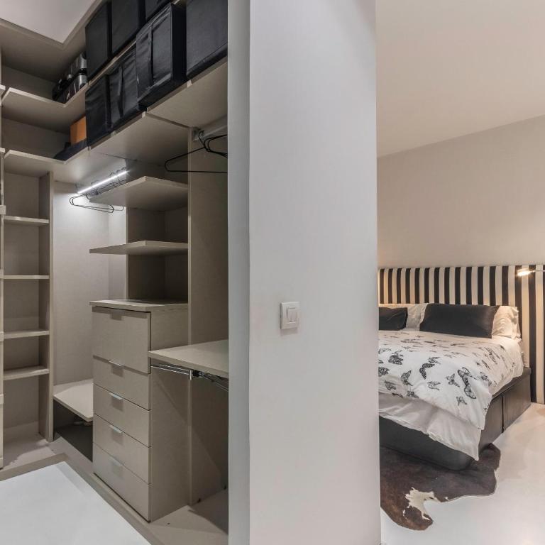 Apartamento Bilbo - Three-Bedroom Apartment - 8