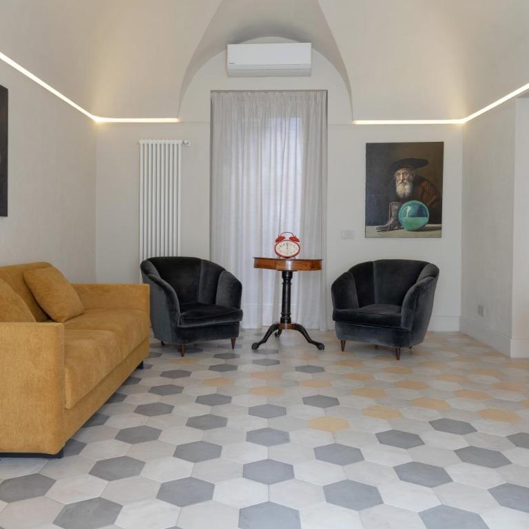 Biuti Suite Apartment - Two-Bedroom Apartment - 5