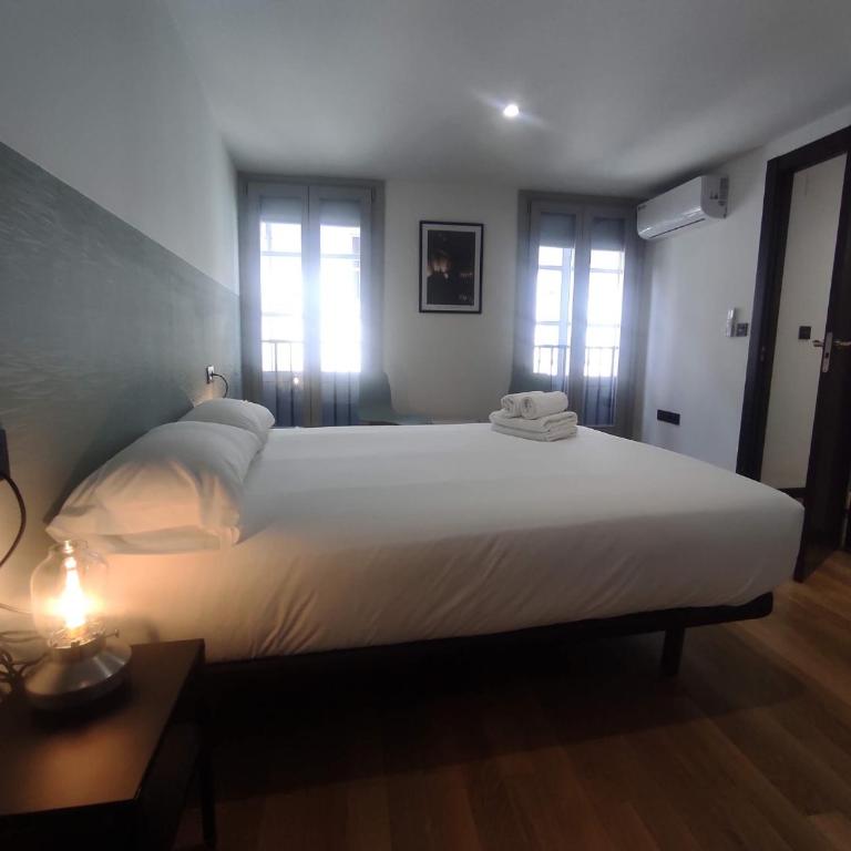 3. Amplio y muy luminoso para disfrutar de Ourense - Apartamento de 1 dormitorio - 8