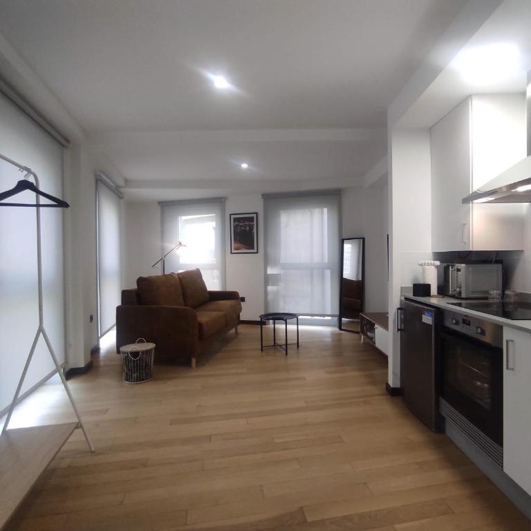 2. Luminoso y único en la mejor zona gastronómica - Apartamento de 1 dormitorio - 12
