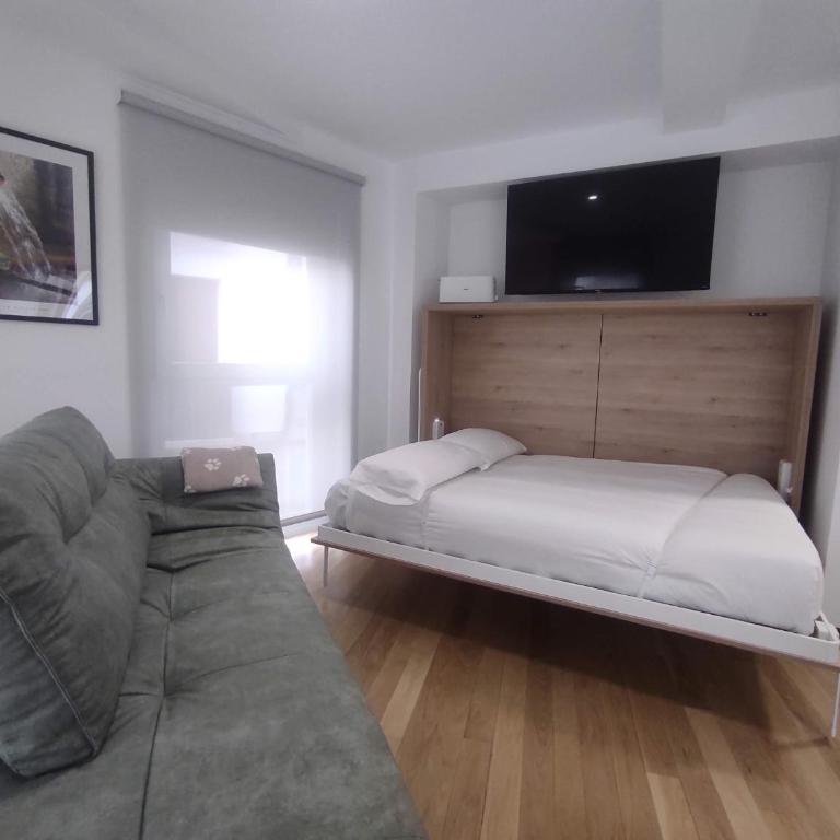 1B. Estudio muy luminoso en el corazón del tapeo. - Apartamento de 1 dormitorio - 10