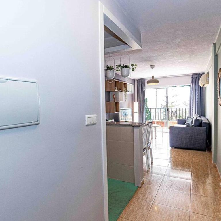 Sea Apartment Torre del Mar - Two-Bedroom Apartment - 5