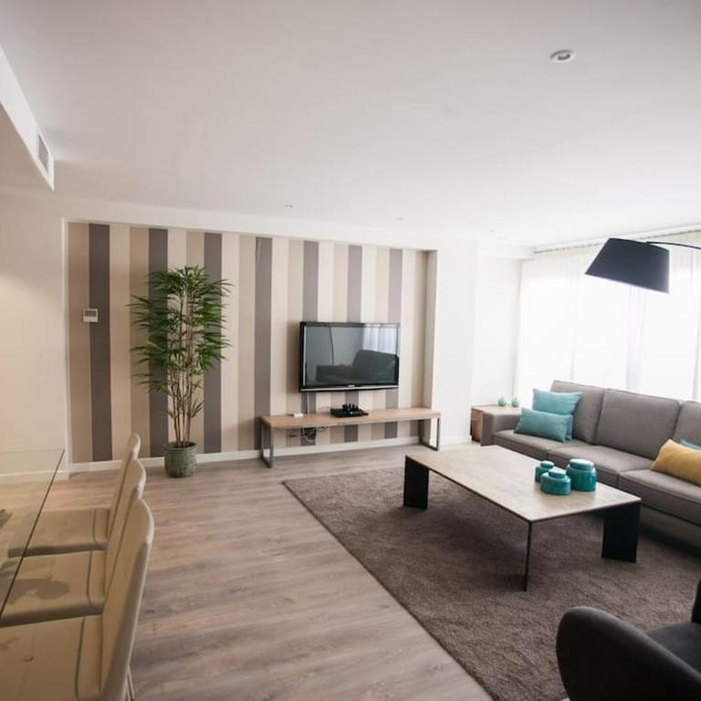 SALITRE PREMIUN APARTMENT 4 BEDROOMS (8PAX) 125m2 - Apartment - 4