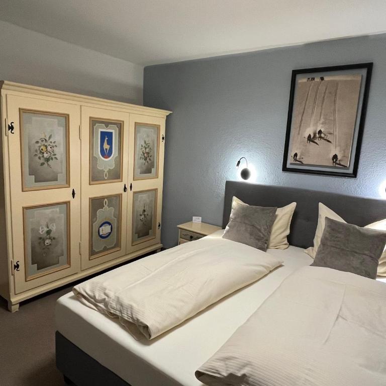 Koller, Pension Haus - Economy Doppelzimmer mit Badewanne - 24