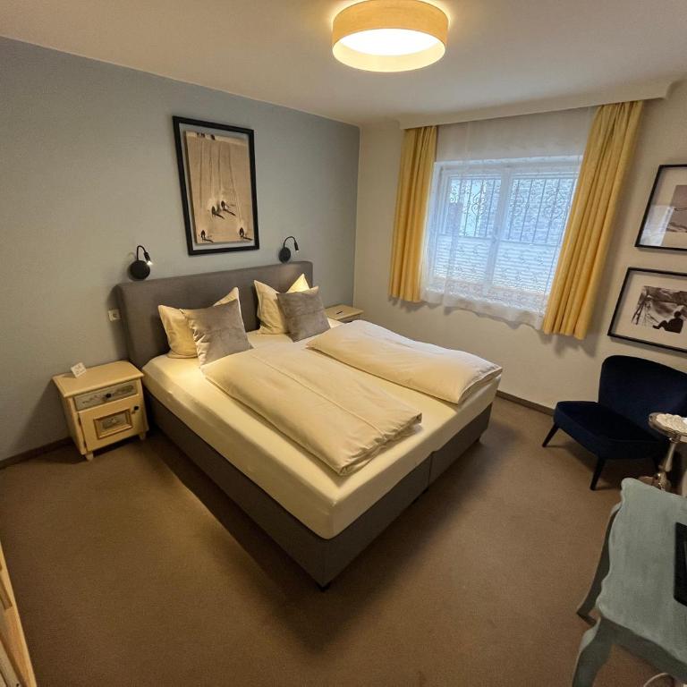 Koller, Pension Haus - Economy Doppelzimmer mit Badewanne - 11