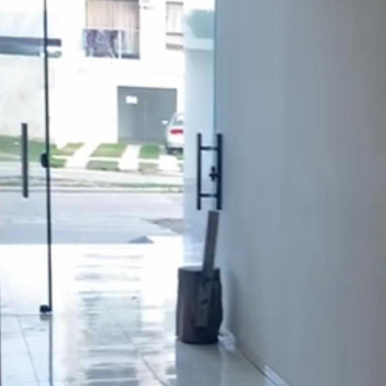 DEPARTAMENTO Y CONDOMINIO RECIEN CONSTRUIDO 2023 zona norte cerca UCEBOL - Apartamento de 2 dormitorios - 11