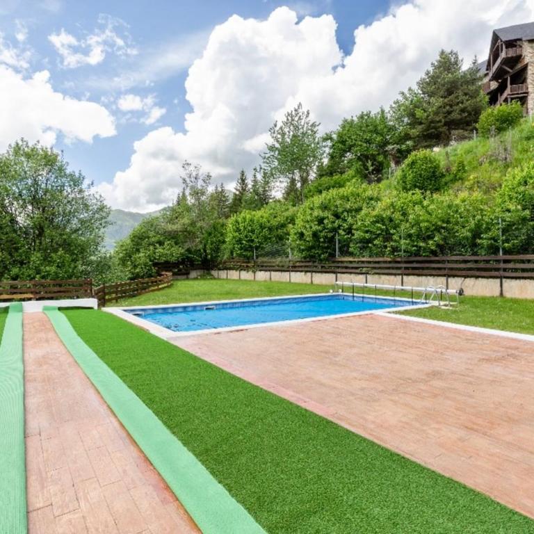 CHIC HUMARALET, pie de pistas, free parking - Apartamento de 1 dormitorio - 56