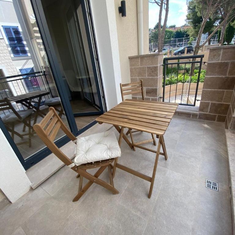 Lustica Bay Centrale Sparcle - One-Bedroom Apartment - 17