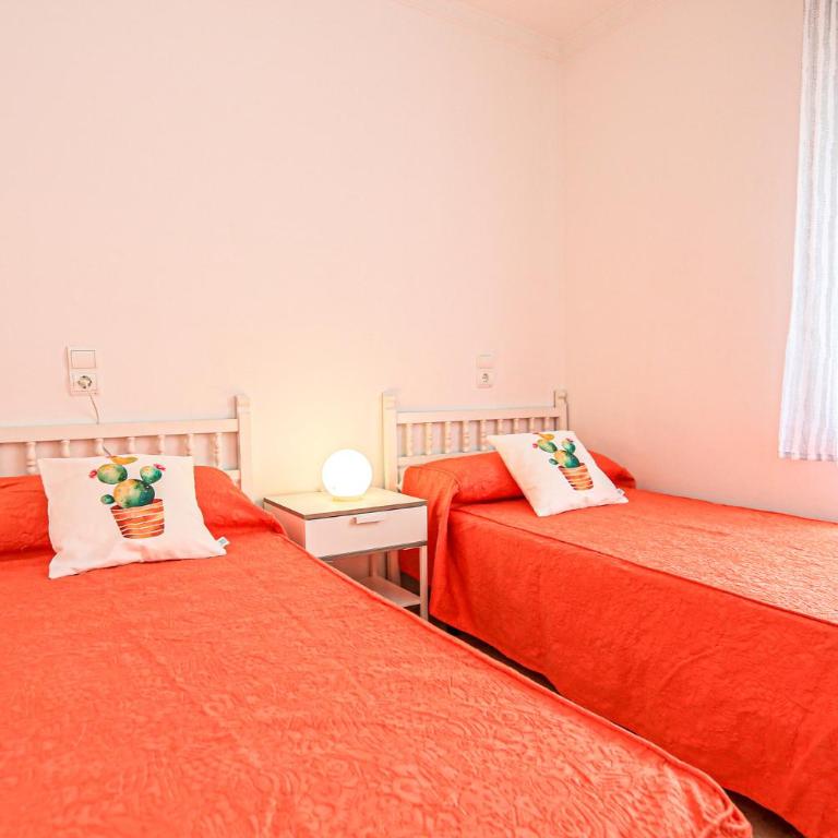 LITORAL COSTA DORADA - AQUARIUM Only families - Apartamento - 35