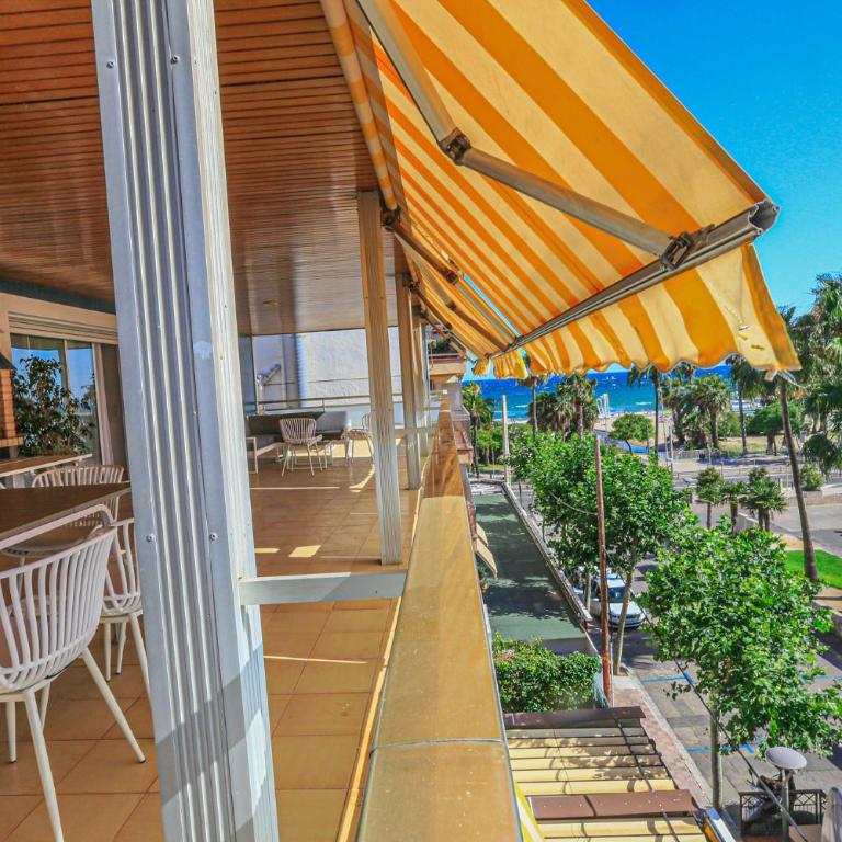 LITORAL COSTA DORADA - AQUARIUM Only families - Apartamento - 50