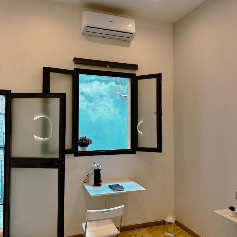 Del Carmine 23 - Double Room with Terrace - 18