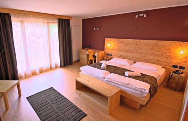 Arnica Mountain Hotel - Junior Suite - 2
